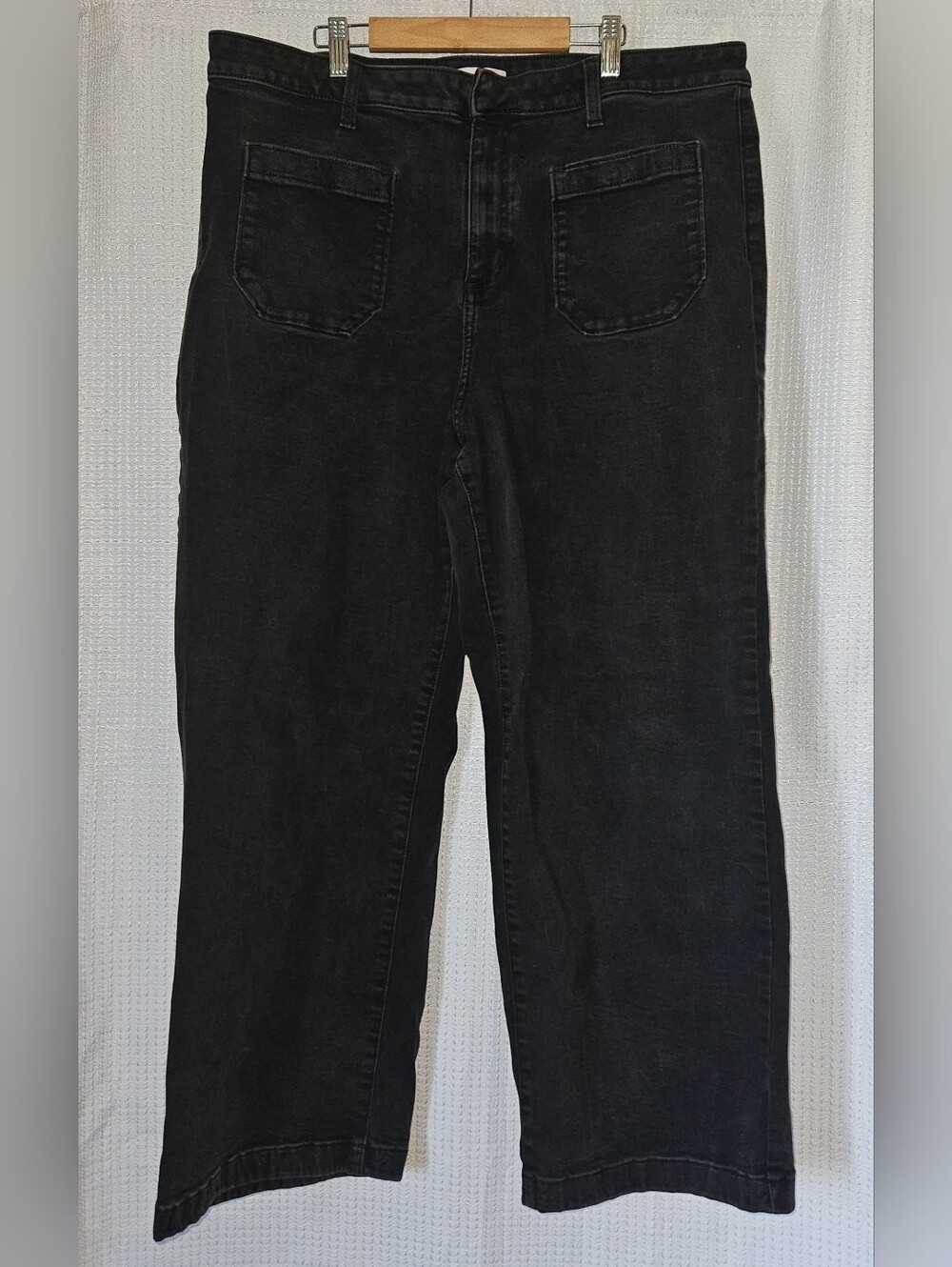 LC Lauren Conrad Super High Rise Wide Leg Trousers- Acid wash black Sz 18W